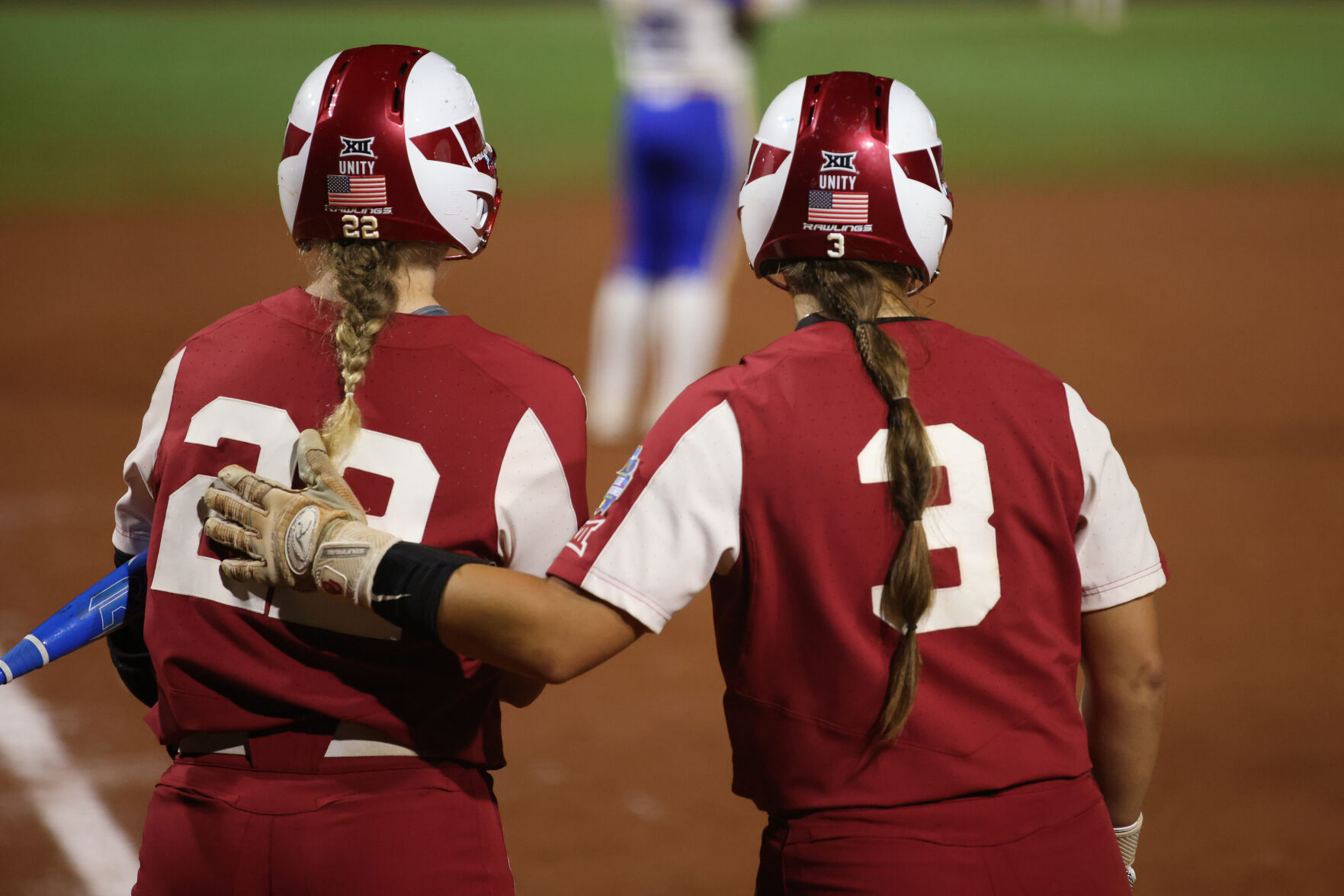Lynnsie Elam and Grace Lyons